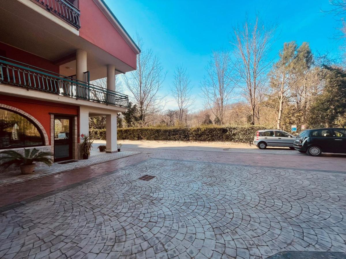 Pietrabianca Country House Manocalzati Экстерьер фото